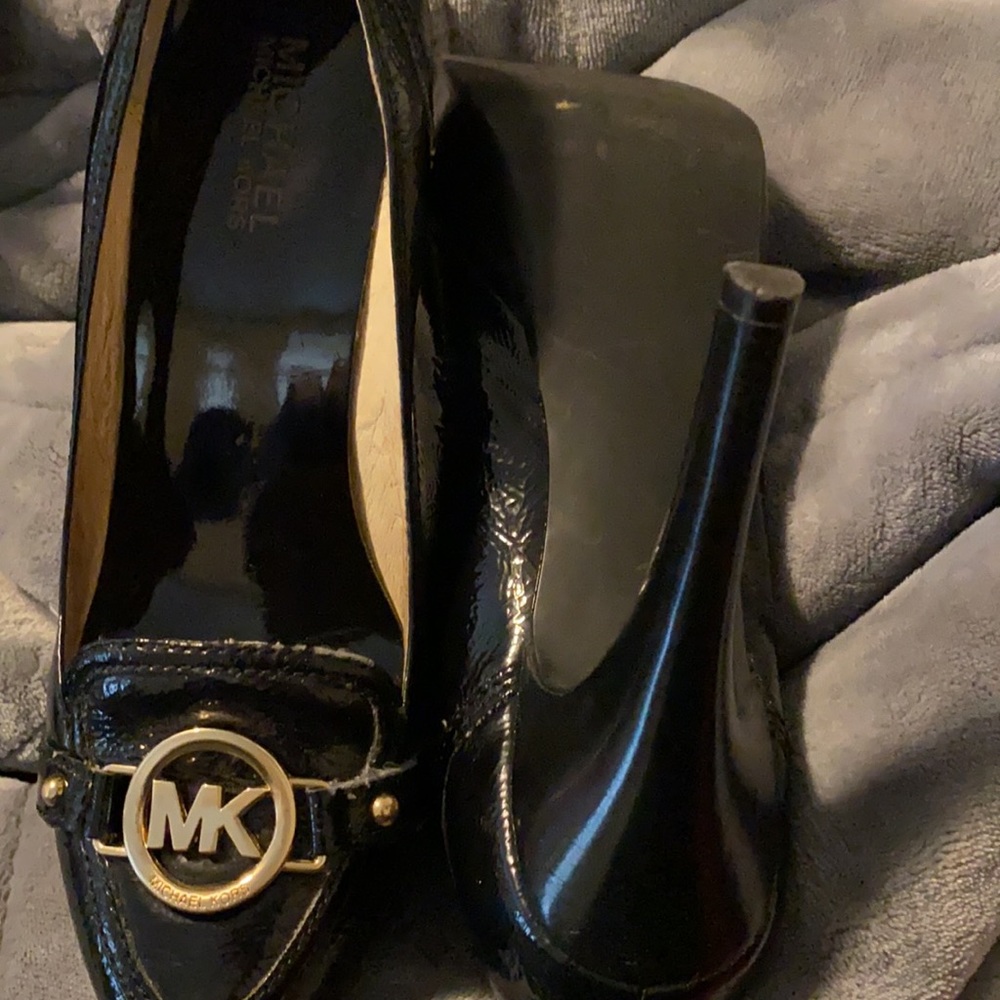 Michael Kors Heels - Picture 3 of 4